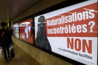 Le Conseil des Etats tient à mettre en oeuvre l'initiative "anti-burqa" sans plus tarder. Il soutient le projet de loi fédérale du Conseil fédéral (archives).